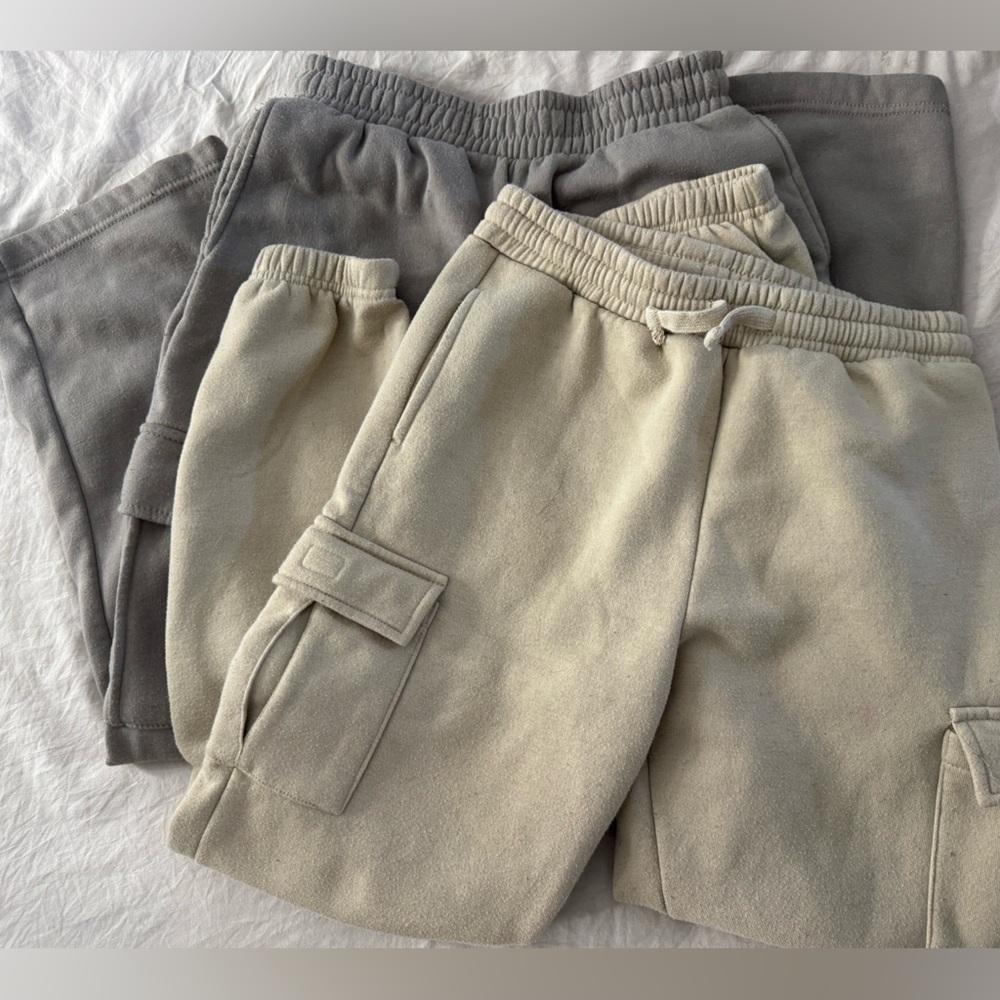 Cozy Cream and Gray Sweatpants Set